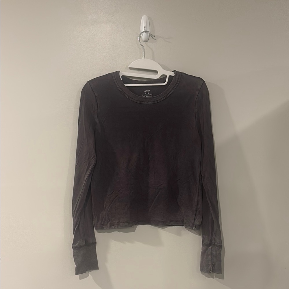 Women's Black Long Sleeve Top